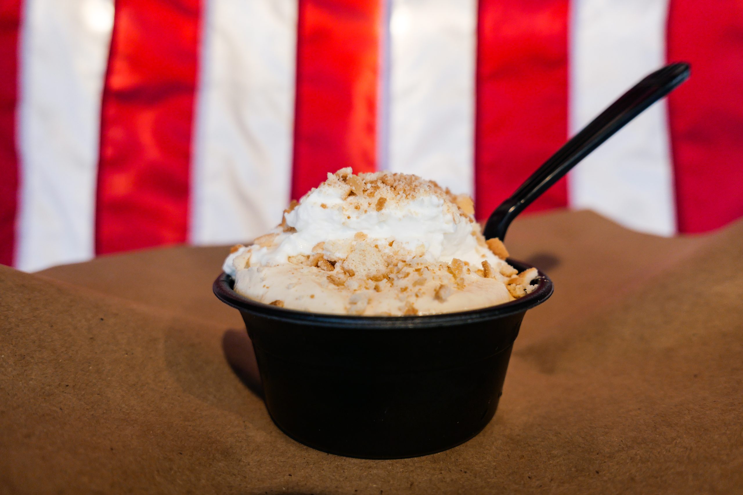 Smoked Cheeseburger, Buttered Corn on the Cobb and Banana Puddin’ icon