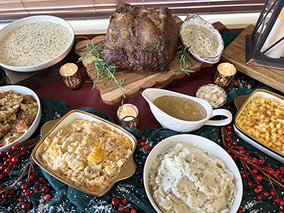Holiday Meals Featuring Smoked Strip Loin icon